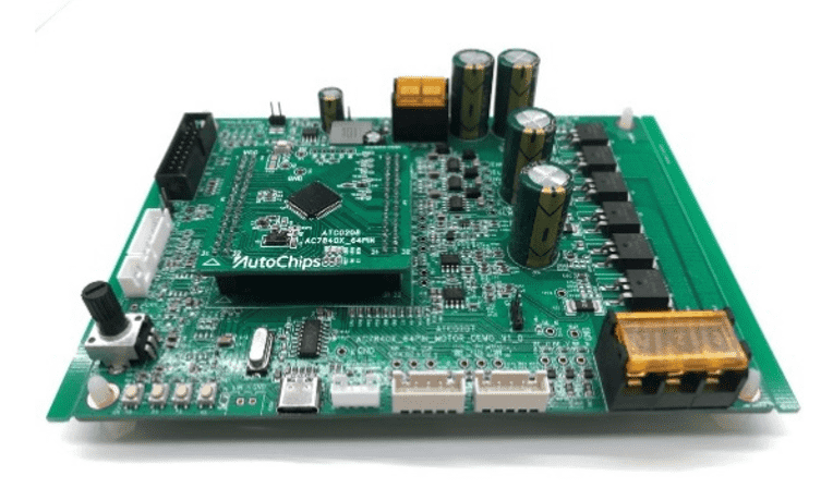 利来国际完成新一代功能安全MCU AC7840x电机板设计与制作